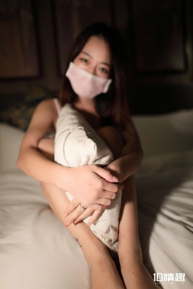 免费的剧烈运动扑克视频