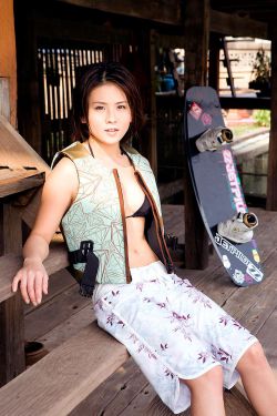 公务员娇妻吹潮